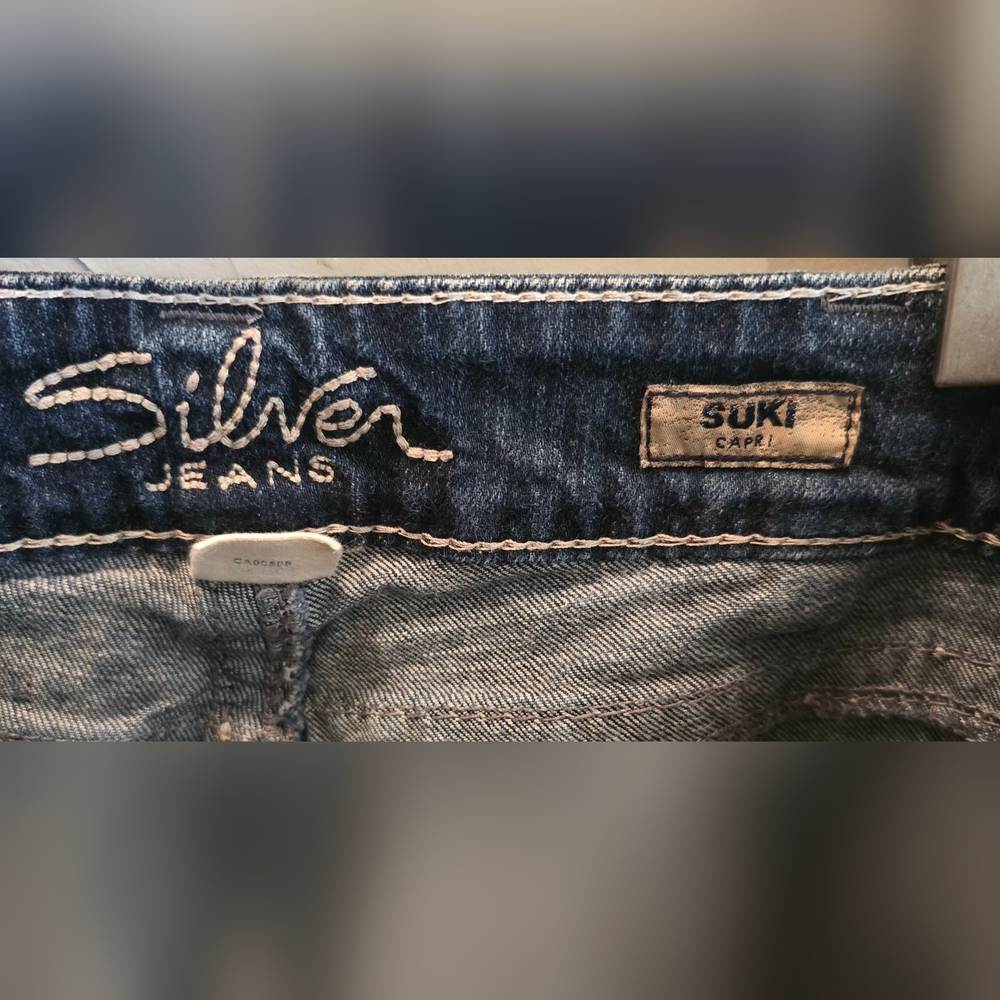 Silver Jeans Dark Blue Cropped Capris 32 x 26 - Picture 5 of 7